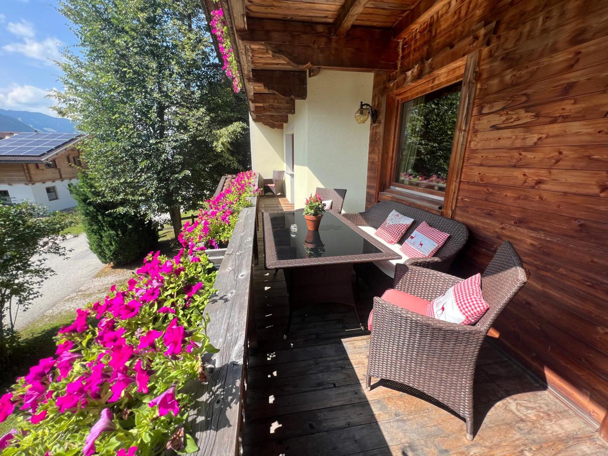 Ferienwohnung Platzhirsch Panorama View Balkon, Gartensauna, Garten, Grillplatz Stumm Exterior photo